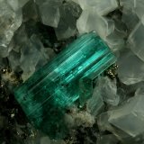 Beryl (variety emerald), Calcite, Pyrite
40x42x42mm, xl=18mm
(Autor: Fiebre Verde)