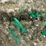 Beryl (variety emerald), Calcite, Pyrite
107x95x40mm, xls upto 10mm
(Autor: Fiebre Verde)