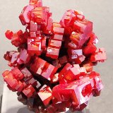 Vanadinite
5 cm x 5 cm
(Autor: Enrique Llorens)