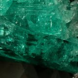 Beryl (variety emerald), Calcite, Fluorite
xl=15mm
(Autor: Fiebre Verde)