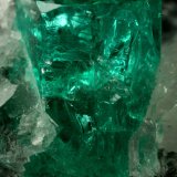 Beryl (variety emerald), Calcite, Quartz
60x46x42mm, xl=13mm
(Autor: Fiebre Verde)