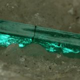 Beryl (variety emerald), Calcite
75x44x39mm, xl=22mm (combined size)
(Autor: Fiebre Verde)