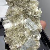 Beryl (variety aquamarine)
89mm x 51mm x 20mm
(Autor: QT.JojoGuo)