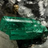 Beryl (variety emerald), Calcite, Pyrite
54x36x60mm, xl=8mm
(Autor: Fiebre Verde)