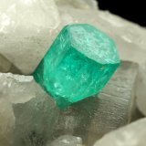 Beryl (variety emerald), Calcite, Dolomite
40x43x40mm, xl=9mm
(Autor: Fiebre Verde)