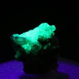 Opal (variety hyalite)
23mm x 22mm x 15mm
(Autor: Firmo Espinar)