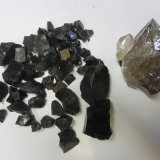 Quartz and anthraxolite
Quartz is 10cm.
(Autor: vic rzonca)