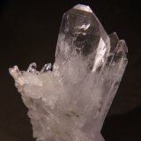 Quartz
74mm x 95mm x 48mm
(Autor: Firmo Espinar)