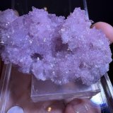 Creedite
Mina Qinglong, Dachang, Qinglong, Prefectura Autónoma Qianxi'nan, Provincia Guizhou, China
43mm x 30mm x 18mm
(Autor: QT.JojoGuo)