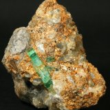 Beryl (variety emerald) with Calcite
5x5x2cm
(Autor: Fiebre Verde)
