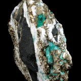 Beryl (variety emerald), Calcite, Pyrite
102x36x87mm, xl=13mm
(Autor: Fiebre Verde)