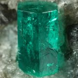Beryl (variety emerald), Calcite, Dolomite
38x58x47mm, xl=9mm
(Autor: Fiebre Verde)