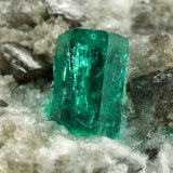 Beryl (variety emerald), Calcite, Dolomite
38x58x47mm, xl=9mm
(Autor: Fiebre Verde)