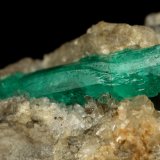 Beryl (variety emerald), Calcite, Pyrite
56x63x43mm, xl=30x7mm
(Autor: Fiebre Verde)