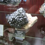 Galena on dolomite
~ 10 cm
(Autor: Tobi)