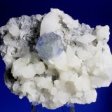 Fluorite, Calcite
7.3 x 6.5 cm
(Autor: Don Lum)