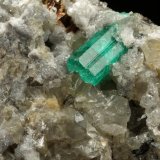 Beryl (variety emerald), Calcite, Dolomite, Pyrite
67x53x27mm, xl=11mm
(Autor: Fiebre Verde)