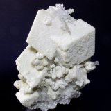 Dolomite rhombohedrons covered with calcite and additional quartz
7.0 x 6.0 x 6.0 cm
(Autor: Don Lum)