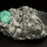 Beryl (variety emerald), Calcite, Dolomite
39x24x18mm, xl=9mm
(Autor: Fiebre Verde)