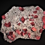 Rhodochrosite, Quartz, Fluorite
183 mm x 155 mm
(Autor: Don Lum)