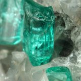 Beryl (variety emerald), Calcite, Dolomite, Pyrite
69x57x38mm, xls up to 10mm
(Autor: Fiebre Verde)