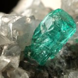 Beryl (variety emerald), Calcite, Dolomite, Pyrite
69x57x38mm, xls up to 10mm
(Autor: Fiebre Verde)