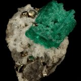 Beryl (variety emerald), Calcite, Pyrite
29x18x39mm, xl=24mm
(Autor: Fiebre Verde)