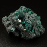 Beryl (variety emerald), Pyrite
37x25x29mm, xls up to 1cm
(Autor: Fiebre Verde)