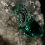 Beryl (variety emerald), Calcite, Dolomite
triangle side=35mm, xl=11mm
(Autor: Fiebre Verde)