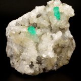 Beryl (variety emerald), Calcite, Dolomite
90x90x80mm, xls=14 &amp; 18mm
(Autor: Fiebre Verde)