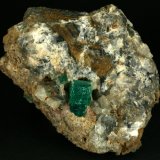 Beryl (variety emerald), Calcite
80x60x65mm
(Autor: Fiebre Verde)
