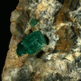 Beryl (variety emerald), Calcite
Detail - xl length=14mm
(Autor: Fiebre Verde)