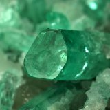 Beryl (variety emerald), Calcite
85x80x60mm - Detail
(Autor: Fiebre Verde)