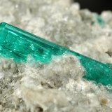 Beryl (variety emerald), Calcite, Pyrite
40x49x22mm, xl=16mm
(Autor: Fiebre Verde)