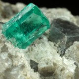 Beryl (variety emerald), Calcite, Dolomite
22x20x20mm, xl=5mm
(Autor: Fiebre Verde)