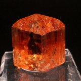 Topaz
35mm x 34mm x 25mm
(Autor: Don Lum)