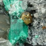 Beryl (variety emerald), Calcite, Dolomite, Pyrite
98x83x35mm, longest xl=20mm
(Autor: Fiebre Verde)