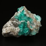 Beryl (variety emerald), Calcite, Pyrite
38x25x29mm, xls=up to 10mm
(Autor: Fiebre Verde)