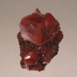Calcite, Hematite
49mm x 41mm  x  35mm
(Autor: Don Lum)