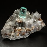 Beryl (variety emerald), Calcite, Pyrite
56x31x24mm, xl=12mm
(Autor: Fiebre Verde)