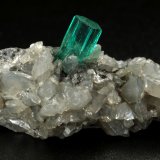 Beryl (variety emerald), Dolomite
34x18x24mm, xl=7x5mm
(Autor: Fiebre Verde)