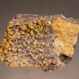 Smithsonite, Quartz
64mm x 44mm x 29mm
(Autor: Don Lum)