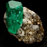 Beryl (variety emerald), Calcite, Pyrite
xl=12x6mm
(Autor: Fiebre Verde)