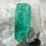 Beryl (variety emerald), Calcite
18x30x34mm, xl=9mm
(Autor: Fiebre Verde)