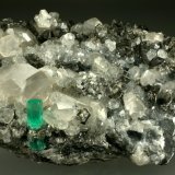 Beryl (variety emerald), Calcite, Pyrite
100x60x40mm
(Autor: Fiebre Verde)