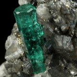 Beryl (variety emerald), Calcite, Dolomite, Pyrite
31x56x28mm, xl=19x6mm
(Autor: Fiebre Verde)