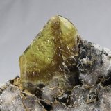 Titanite, Riebeckite
97mm x 60mm x 62mm
(Autor: Don Lum)