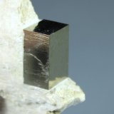 Pyrite
54mm x 18mm x 61mm
(Autor: Don Lum)