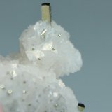 Pyrite, Calcite, Dolomite
35mm x 35mm x 47mm
(Autor: Don Lum)