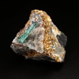 Beryl (variety emerald), Calcite
34x35x34mm, main xl=18mm
(Autor: Fiebre Verde)